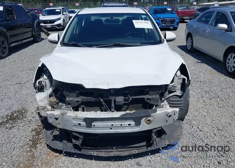 2011 Mazda Mazda3 I Sport из США, поврежденный, VIN JM1BL1UG8B1489984